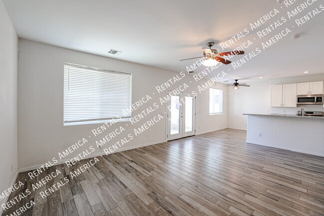 Foto del edificio - 11862 N 79th Dr