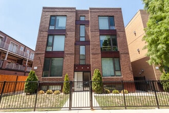 Building Photo - 3508 N Sacramento Ave