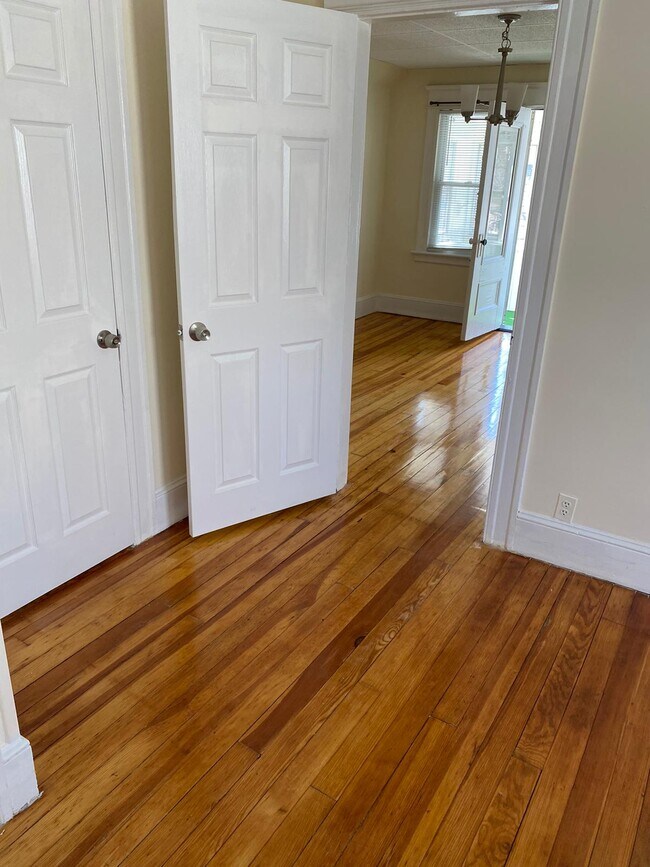 Foto del edificio - 6 Hull St