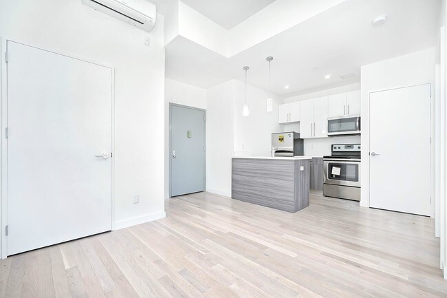 Foto del edificio - 164 E 105th St