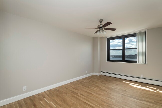 Foto del edificio - 1422 Columbia Rd