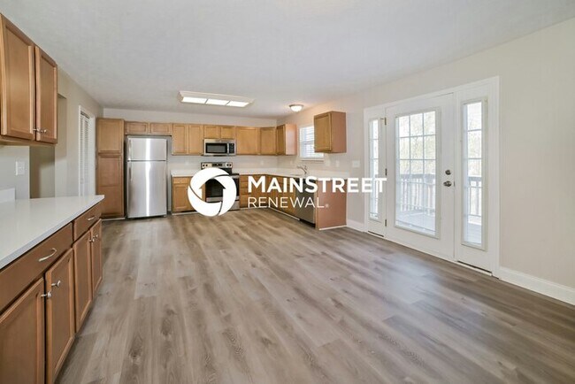 Foto del edificio - 3 Bedroom Pet-Friendly Home in KNOXVILLE, TN with Main Street Renewal