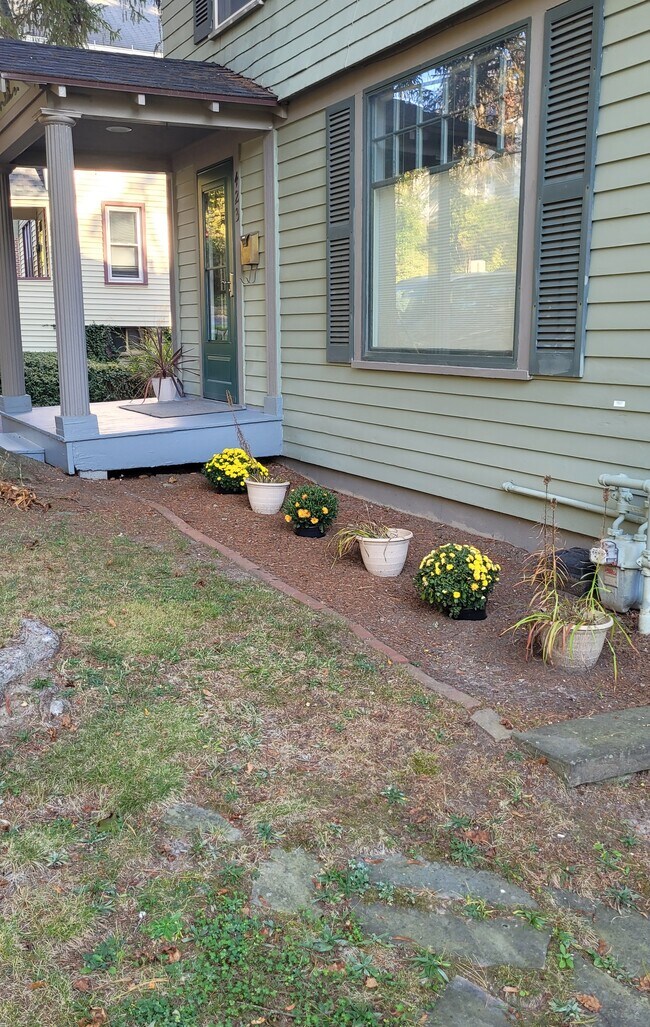 Foto del edificio - 423 Mitchell St