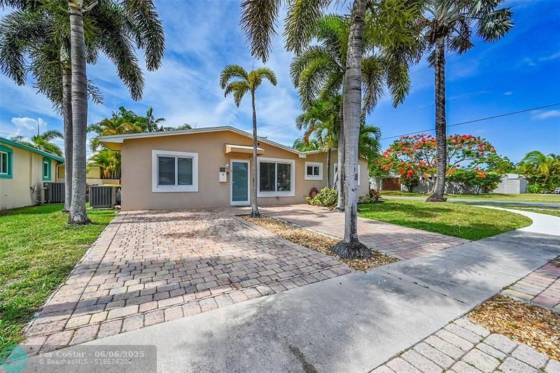 Foto principal - 529 NE 2nd Pl