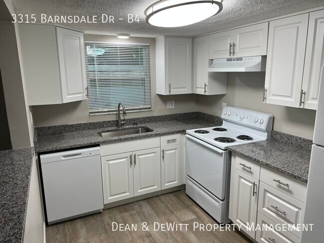 Building Photo - Renovated 1/1 Apt in Largo - For Rent