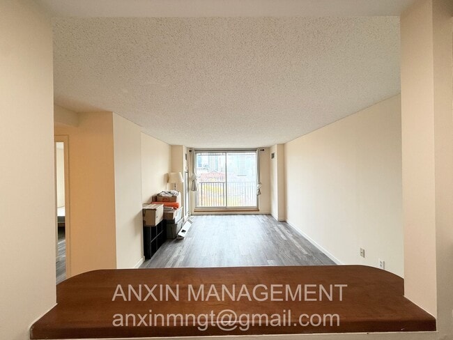 Photo - 10 Museum Way Apartment