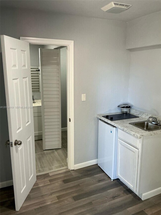 Foto del edificio - 2981 NW 173rd Terrace