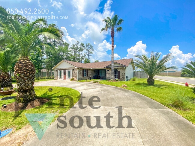 Building Photo - Spanish Cove 3BD/2BA - available furnished!
