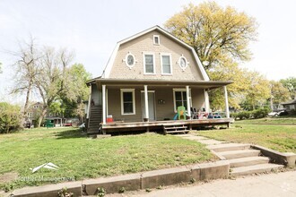 Building Photo - 1000 Osage St