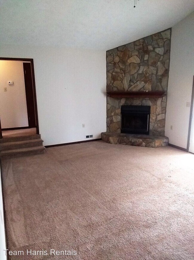 Building Photo - 3 br, 2 bath House - 1163 Hoke Loop Rd