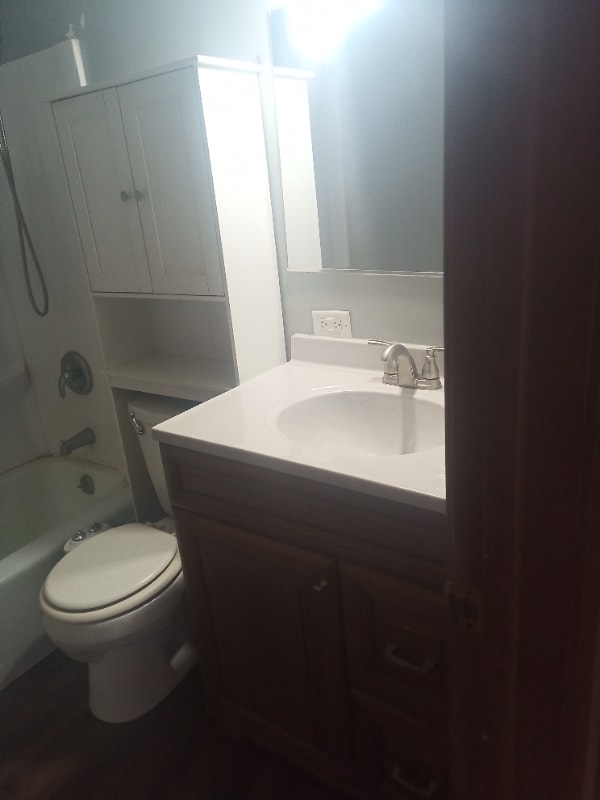 Building Photo - 2915 Park Terrace Dr