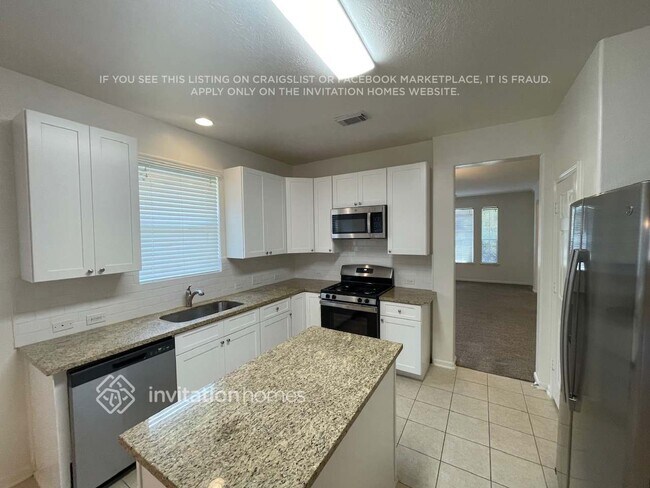 Foto del edificio - 16818 Tranquility Park Dr