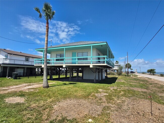 Foto del edificio - 3726 Concho Key