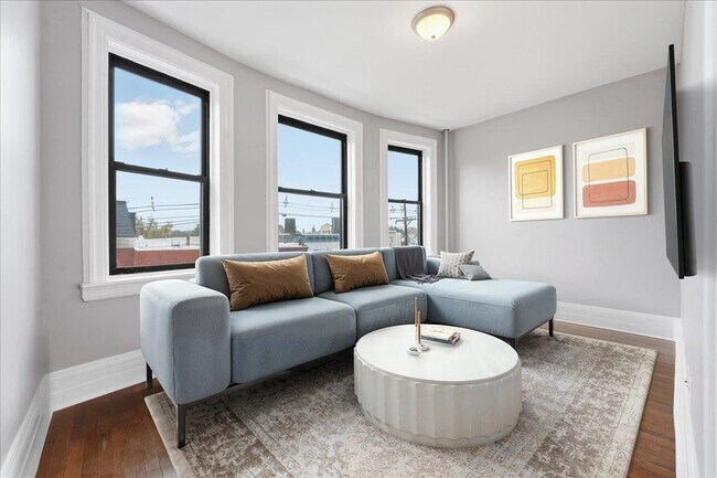 Foto del edificio - 134 Clifton Pl