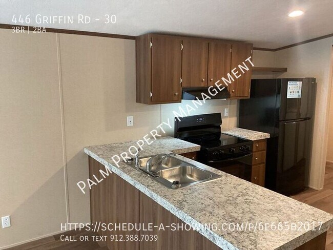 Building Photo - 446 Griffin Rd