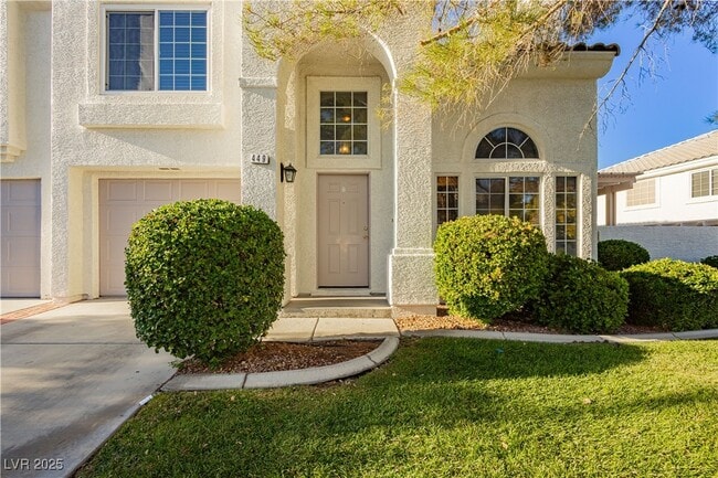 Building Photo - 449 Temple Canyon Pl