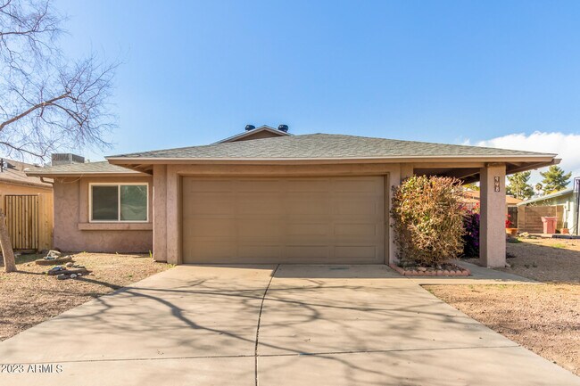 Building Photo - 948 N 87th Way