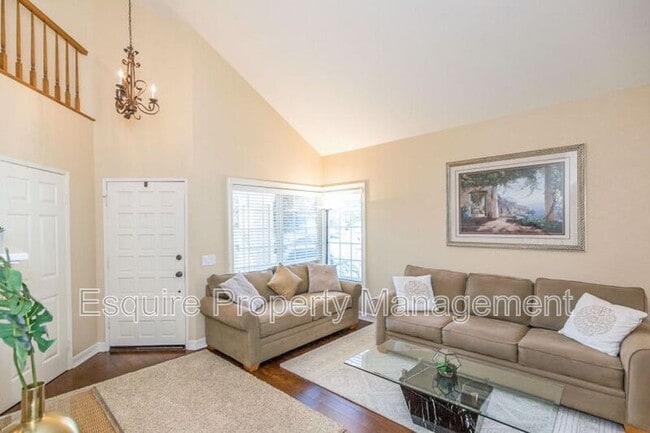 Building Photo - 5181 Via Calderon