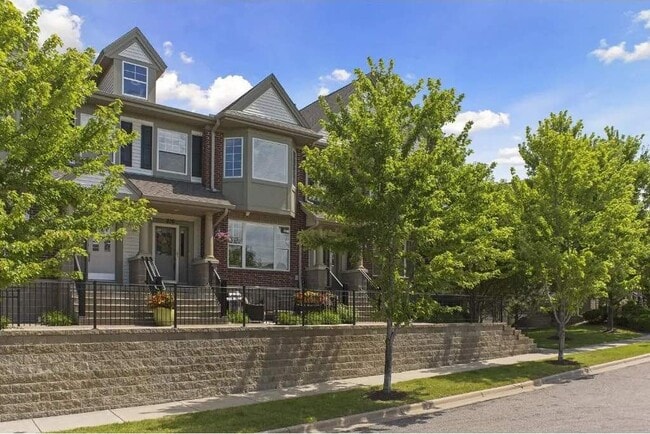 Building Photo - 11343 Stratton Ave