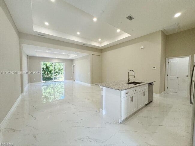 Foto del edificio - 313 Hermosa Ave