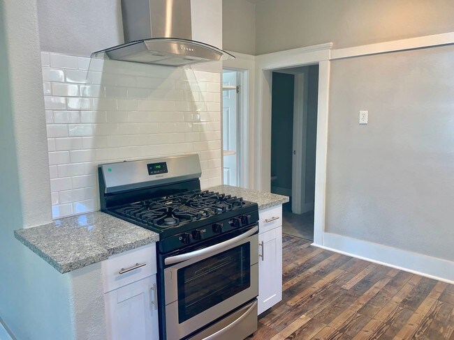 Foto del edificio - 2 br, 1.5 bath House - 3241 E Alta Ave