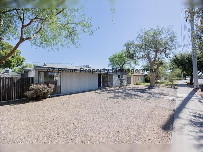 Photo - 1808 W THOMAS RD, PHOENIX AZ House