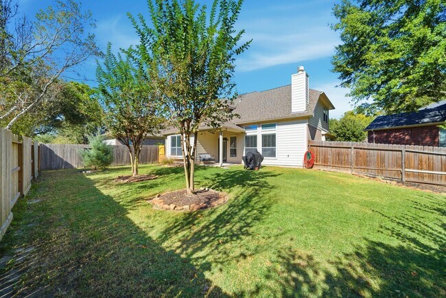 Building Photo - 9207 Hidden Ct