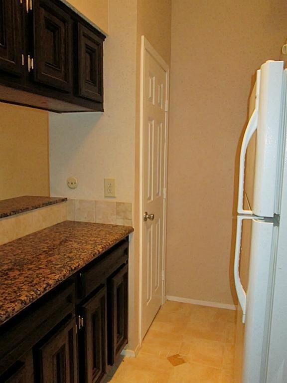 Foto del edificio - 17417 Red Oak Dr