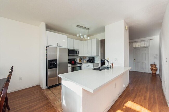 Foto del edificio - 6306 SW 165th Pl