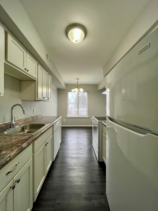 Foto del edificio - 11333 Old Goddard Rd