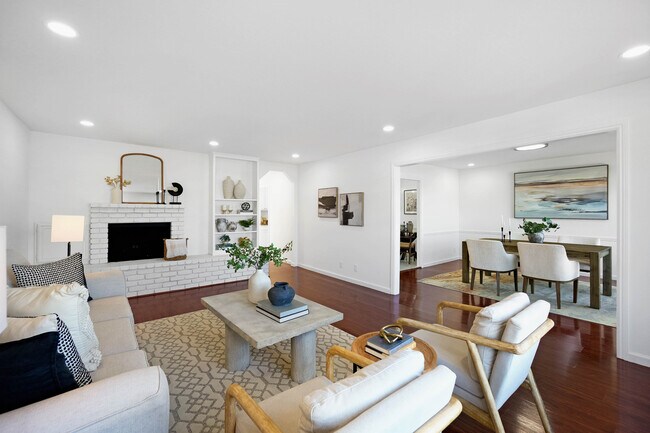 Foto del edificio - 584 Hillside Blvd