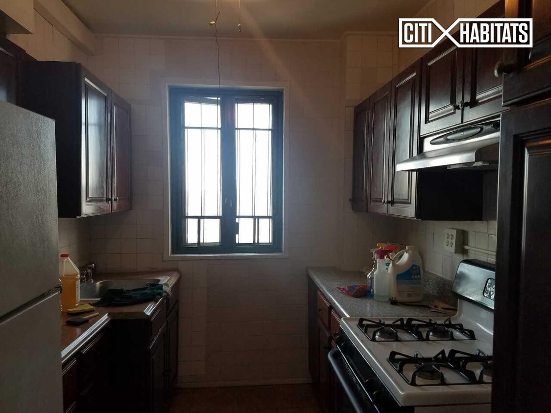 Foto del edificio - 1505 Archer Rd