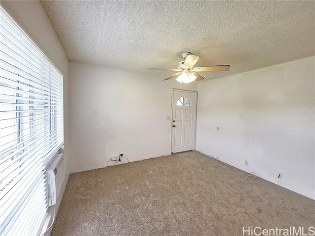Building Photo - 46-1018-1018 Emepela Wy