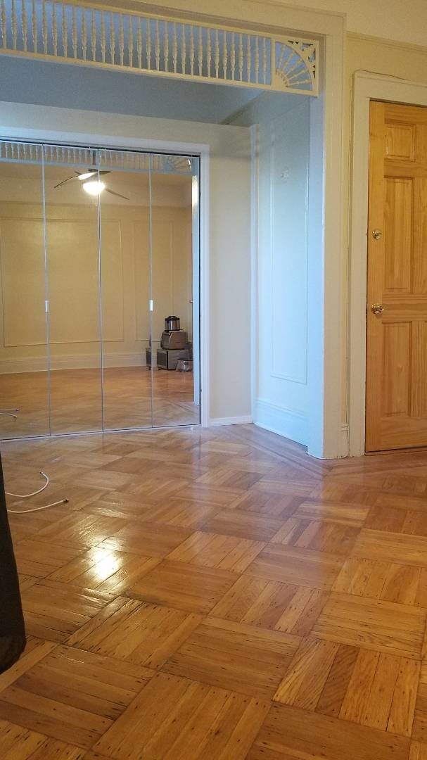Foto del edificio - 250 E 26th St