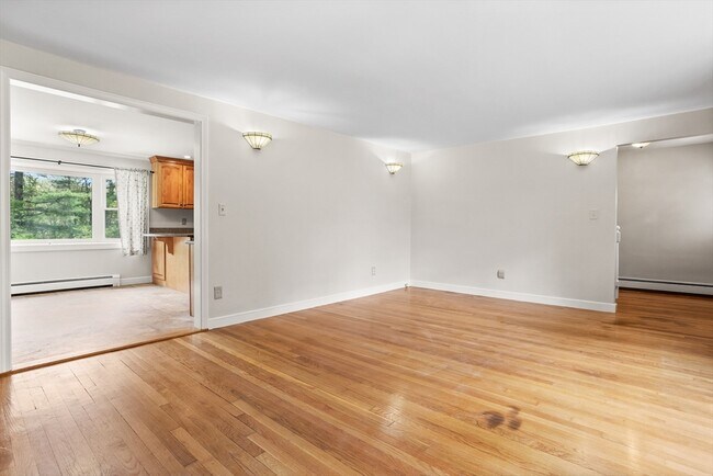 Foto del edificio - 3 Fairway Rd