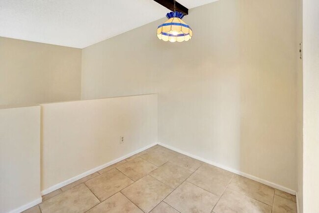Building Photo - Charming 2-Bedroom Tucson Home with Privat...