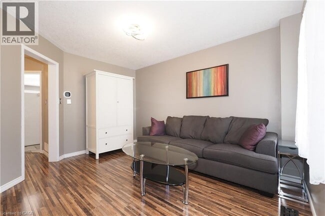 Building Photo - 98 Langlaw Dr