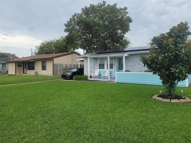 Foto del edificio - 5712 Borden Ave
