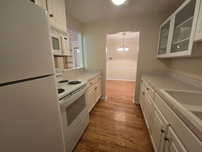 Foto del edificio - 800 N Lakeside Dr