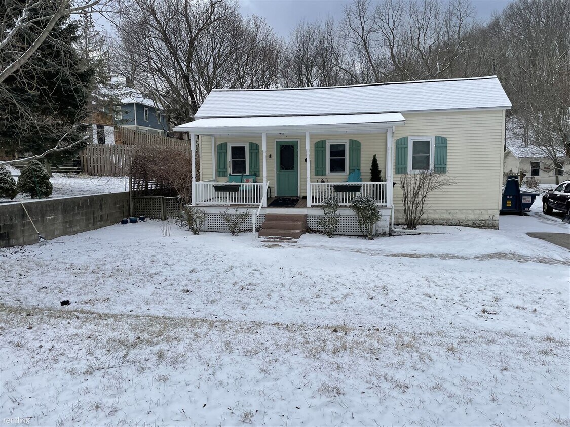 Primary Photo - 3 br, 1 bath House - 110 Williams Ave