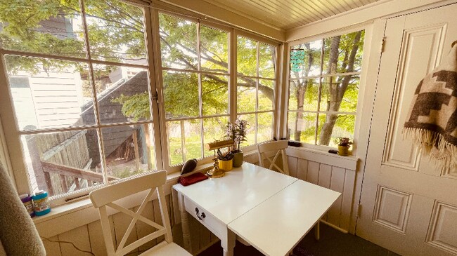 Foto del edificio - 1104 Madison St