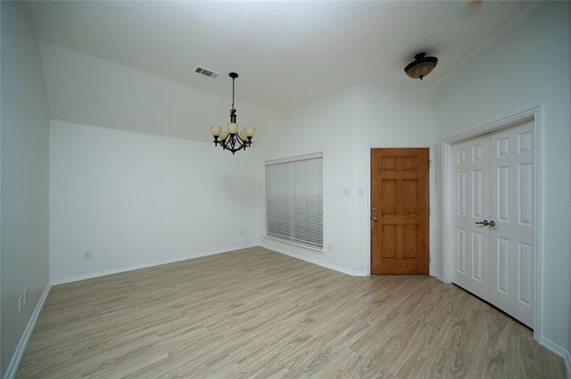 Building Photo - 2708 Comanche Trail