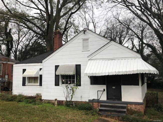 Building Photo - 215 Dunn Dr