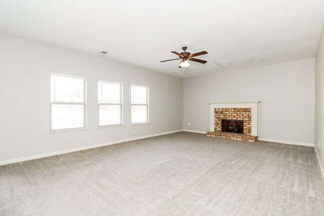 Foto del edificio - 46 Hamilton Blvd NW