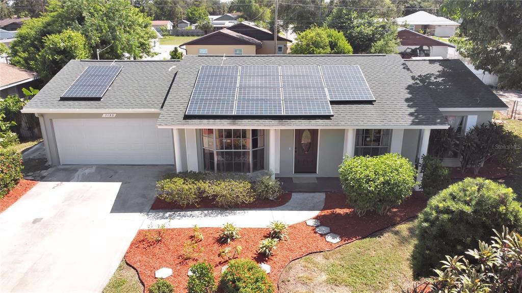 Foto principal - 7153 79th St N