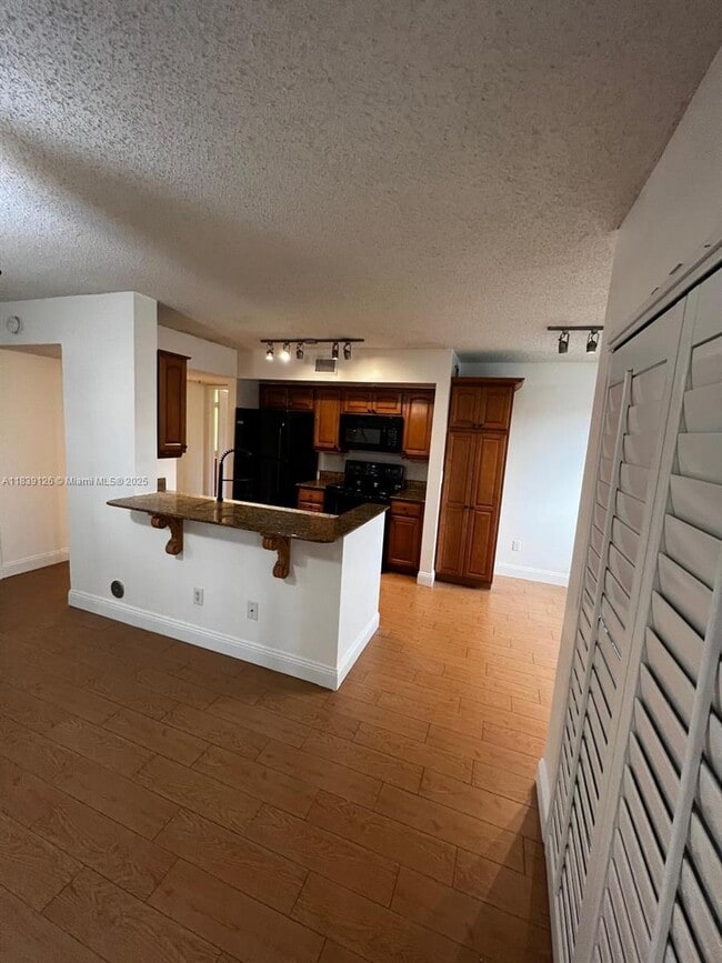 Building Photo - 2620 S University Dr