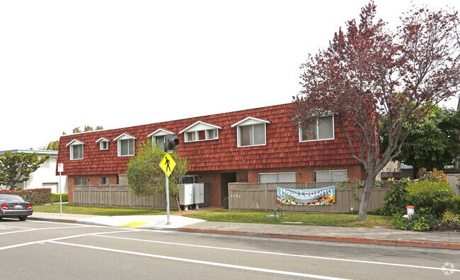 Foto del edificio - Chateau Beau Apartments