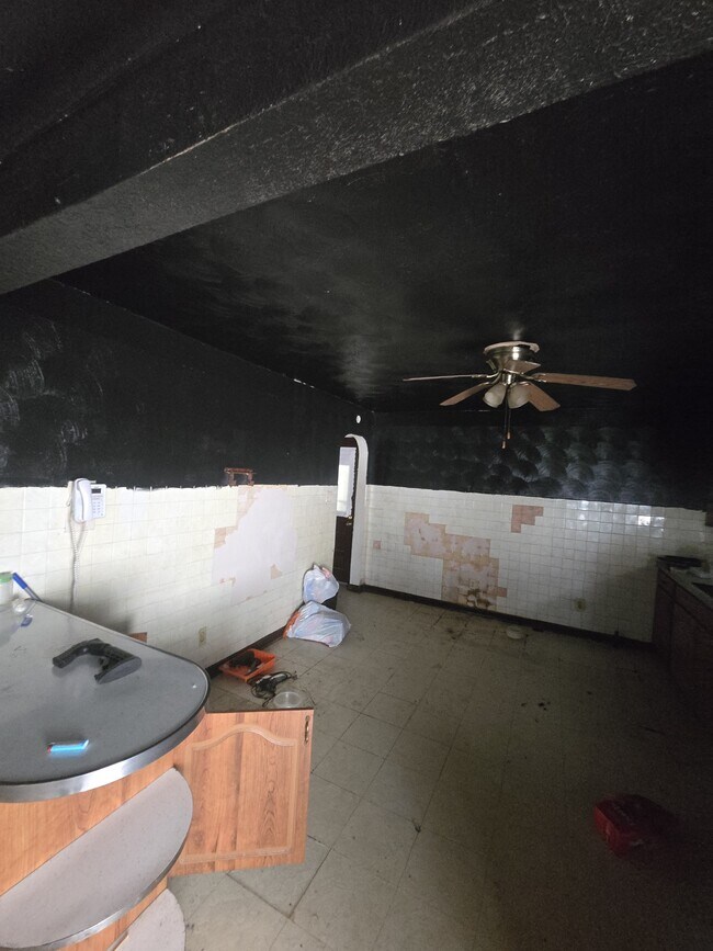 Foto del edificio - 1312 N 51st St