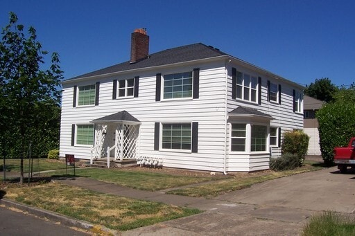 Primary Photo - (837) 27th Street Apts. - 1 Bedroom / 1 Ba...