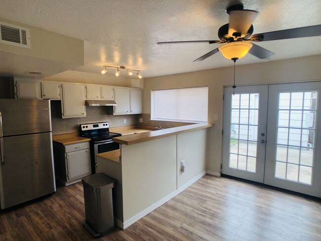 Foto del edificio - 7009 Chasewood